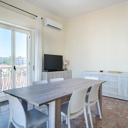 Apartment La Regina Del Sole *